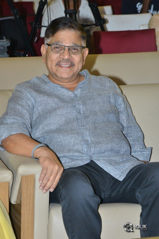 Hello-Guru-Prema-Kosame-Movie-Success-Meet-Photos